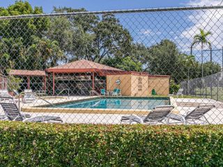 Foreclosed Home - 1425 NW 97TH TER, 33024