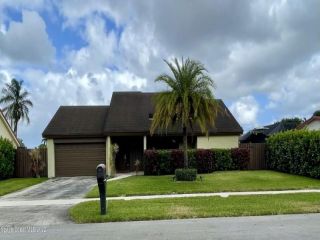Foreclosed Home - 511 NW 85TH WAY, 33024