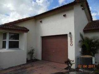 Foreclosed Home - 250 SW 112TH TER, 33025