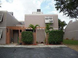 Foreclosed Home - 11215 NW 14TH CT, 33026