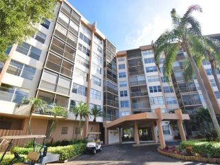 Foreclosed Home - 1200 St Charles Place Unit 421, 33026
