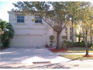 Foreclosed Home - 4965 SW 164TH AVE, 33027