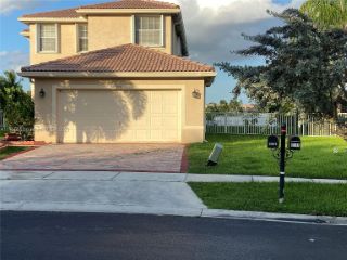 Foreclosed Home - 2001 SW 157TH AVE, 33027