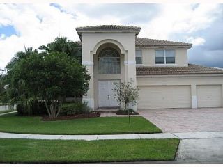 Foreclosed Home - 16710 NW 9TH ST, 33028