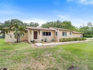 Foreclosed Home - 26810 SW 157TH AVE, 33031