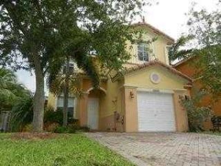 Foreclosed Home - 10902 Sw 244th Ter, 33032