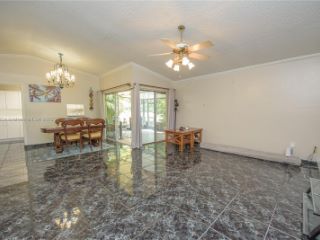 Foreclosed Home - 13040 SW 263RD TER, 33032