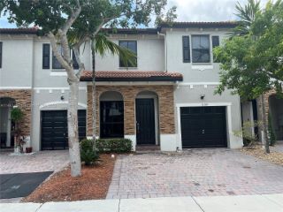 Foreclosed Home - 11334 SW 232ND TER, 33032