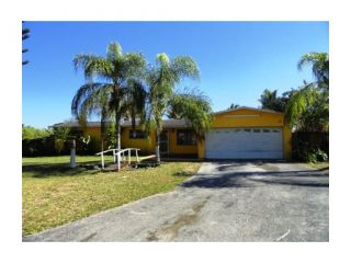 Foreclosed Home - 16300 SW 293RD ST, 33033