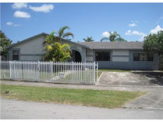 Foreclosed Home - 14250 SW 287TH ST, 33033