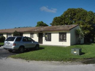 Foreclosed Home - 28051 SW 143RD CT, 33033