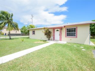 Foreclosed Home - 30401 SW 156TH AVE, 33033