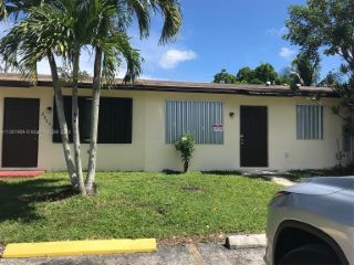 Foreclosed Home - 28043 SW 143RD CT, 33033