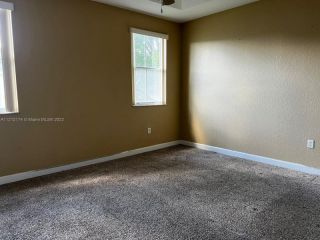 Foreclosed Home - 2490 SE 13TH CT, 33035