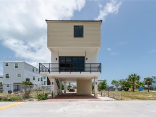 Foreclosed Home - 94825 OVERSEAS HWY UNIT 51, 33037