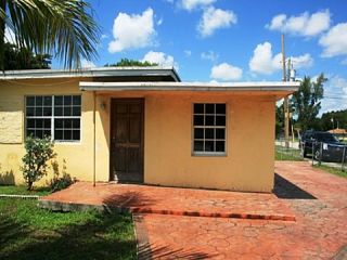 Foreclosed Home - 16230 NW 37TH AVE, 33054