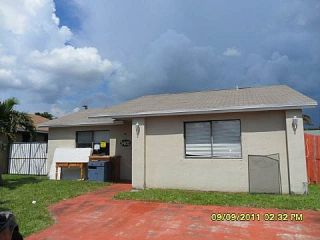 Foreclosed Home - 5405 NW 197TH LN, 33055