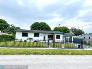 Foreclosed Home - 17410 NW 41ST AVE, 33055