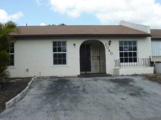 Foreclosed Home - 20408 NW 29TH PL, 33056