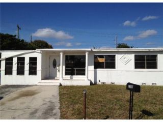 Foreclosed Home - 3381 NW 178TH ST, 33056