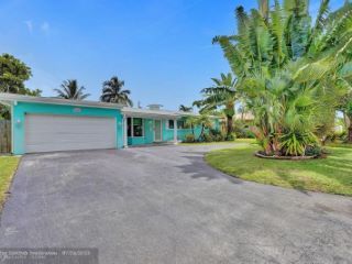 Foreclosed Home - 251 SW 18TH ST, 33060