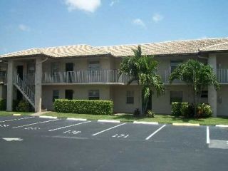 Foreclosed Home - 5520 LAKESIDE DR APT 203, 33063