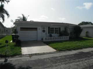Foreclosed Home - 720 NW 74TH WAY, 33063