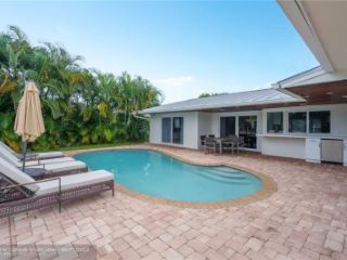 Foreclosed Home - List 100760423