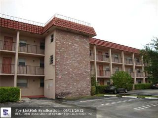 Foreclosed Home - 8605 W SAMPLE RD APT 310, 33065