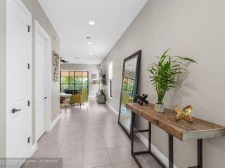 Foreclosed Home - List 100743474