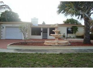 Foreclosed Home - 851 SW 68TH AVE, 33068