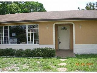 Foreclosed Home - 820 SW 55TH AVE, 33068