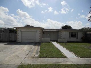 Foreclosed Home - 6720 SW 7TH PL, 33068