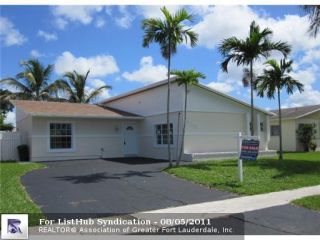 Foreclosed Home - 8271 SW 8TH CT, 33068