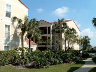 Foreclosed Home - 833 RIVERSIDE DR APT 814, 33071