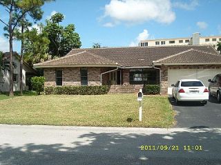 Foreclosed Home - 8635 NW 21ST CT, 33071
