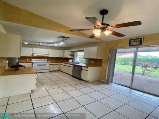 Foreclosed Home - List 100642675