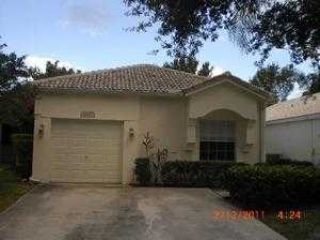 Foreclosed Home - 5400 EAGLE CAY WAY, 33073