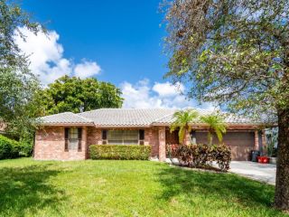 Foreclosed Home - 4975 NW 48TH AVE, 33073