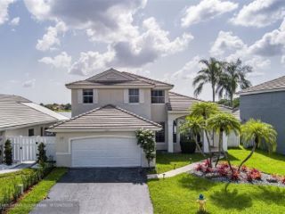 Foreclosed Home - 5240 NW 53RD AVE, 33073