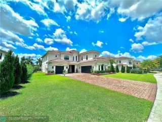 Foreclosed Home - 10390 SWEET BAY CT, 33076