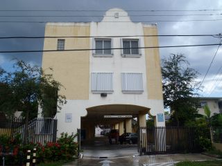 Foreclosed Home - 2035 NW FLAGLER TER APT 206, 33125