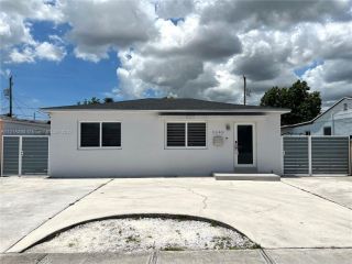 Foreclosed Home - 3640 NW 17TH ST, 33125
