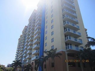 Foreclosed Home - 5077 NW 7TH ST APT 905, 33126