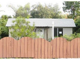 Foreclosed Home - 121 NW 47TH ST, 33127