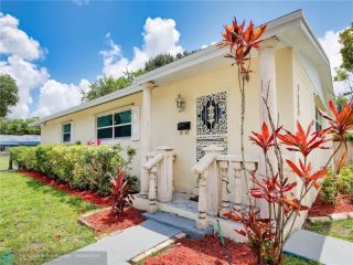 Foreclosed Home - 1098 NW 58TH ST, 33127