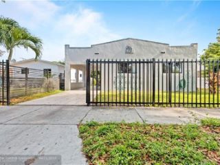 Foreclosed Home - 737 NW 48TH ST, 33127