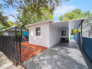 Foreclosed Home - 4221 NW 5TH AVE, 33127