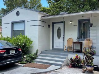 Foreclosed Home - 1026 NW 50TH ST, 33127
