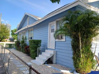 Foreclosed Home - 3425 NW 1ST AVE, 33127